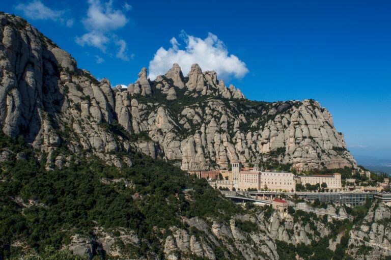 34th Gracia Montserrat Walk: Exploring Barcelona's Wonders